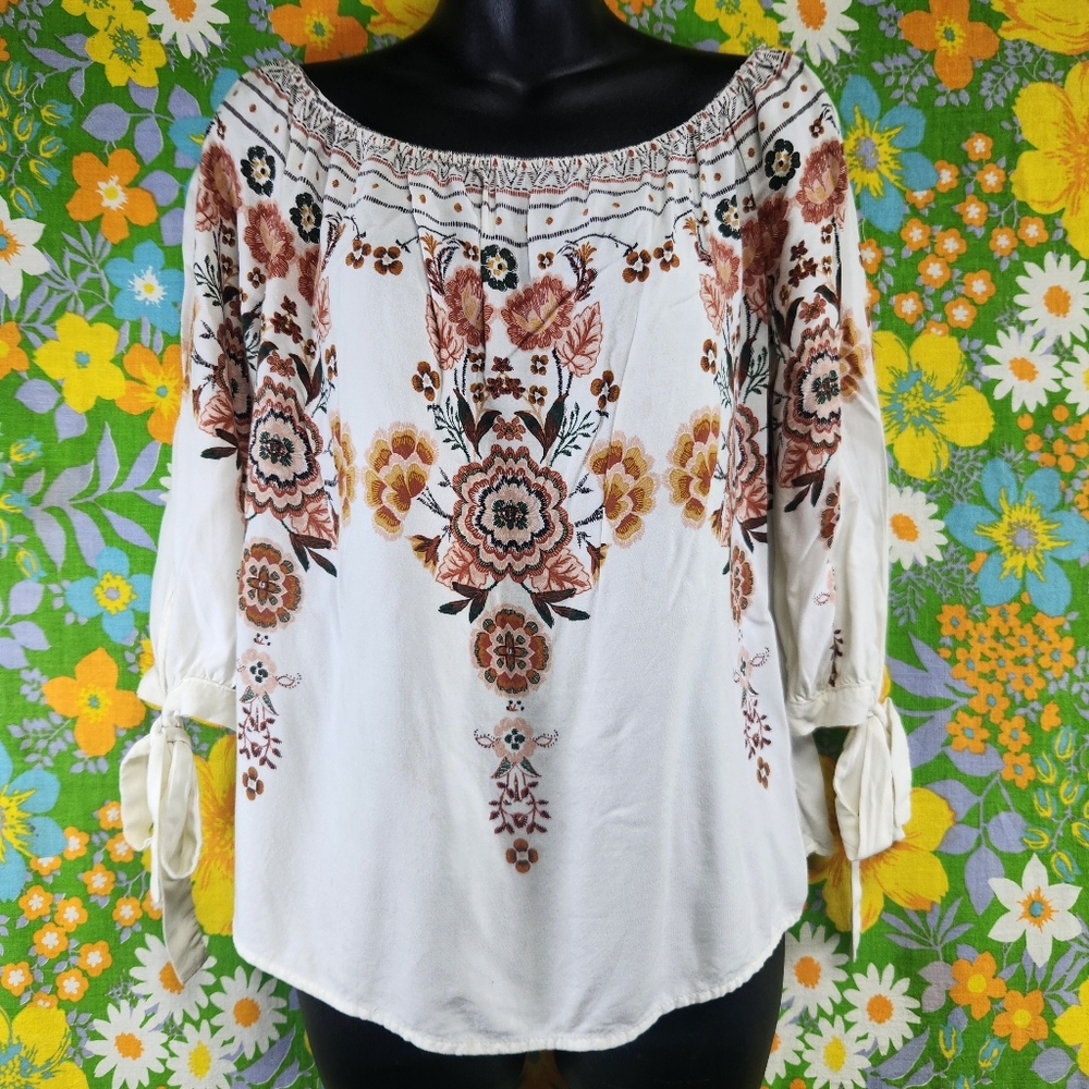 Y2K Philosophy Jr. Floral Tie Sleeve Off The Shoulder Top